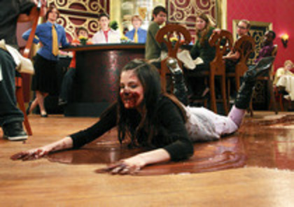ZVXIYPJSXHGTJKHGKDA - Wizards of Waverly Place