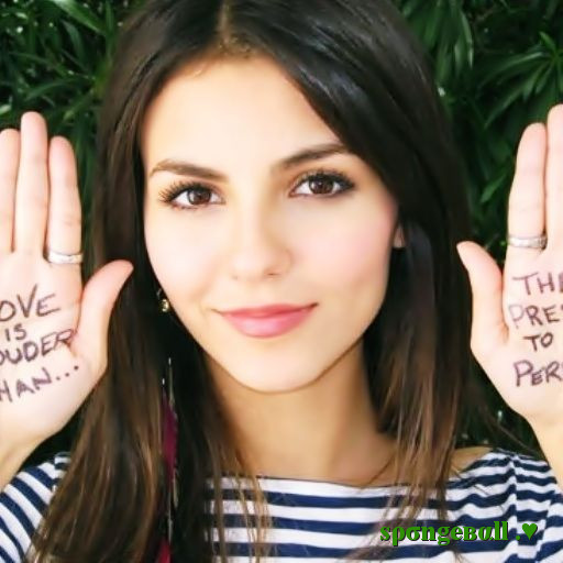 Adormiti-o! [schimbandu-si vocea]