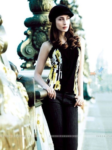 14063-kareena-kapoor-1242