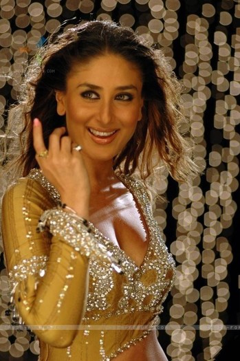 19665-kareena-kapoor - kareena kapoor