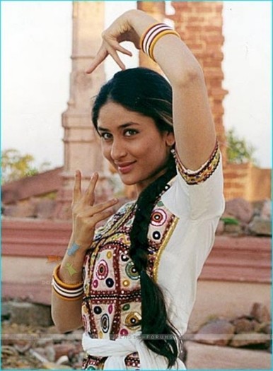 40793-kareena-kapoor - kareena kapoor