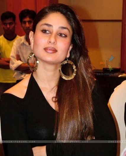 20248-kareena-kapoor - vedete indiene2