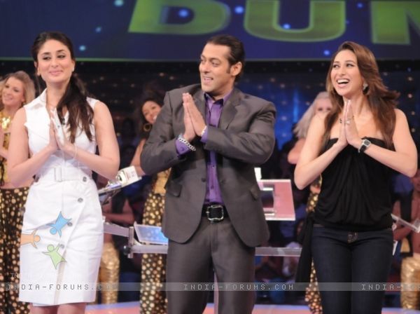 37462-salman-khan-with-kareena-and-karishma