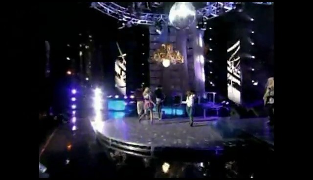 bscap0102 - Hannah Montana Lets Get Crazy Official Video