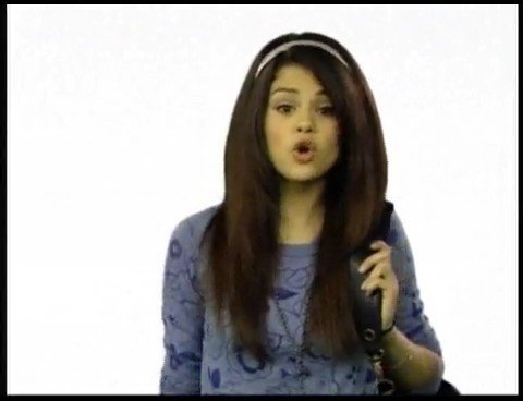 43050948_ZZEMINHVC - selena gomezz