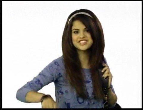 43050963_DJWHDUJVE - selena gomezz