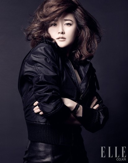 1872150cf05ae076fe7761a6d968f588_large - 0 Lee Young Ae - poze rare