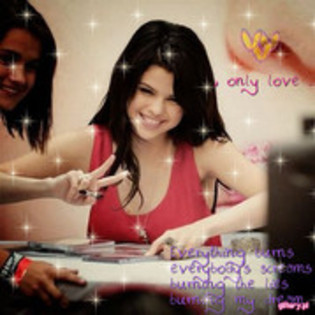 43 - Selena Gomez 000