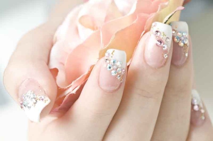 how-to-do-gel-nails-8_9end - Unghii false