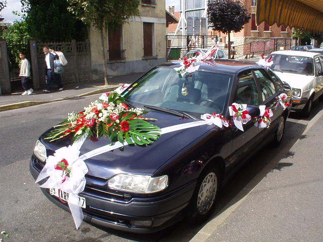 Wedding Car Decorations12