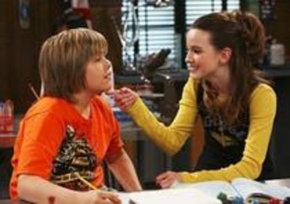 10383648_RJGTWYTCT - zack and cody ce viata minunata
