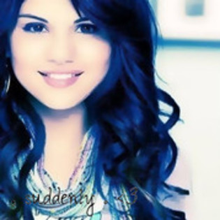 13 - Selena Gomez 000