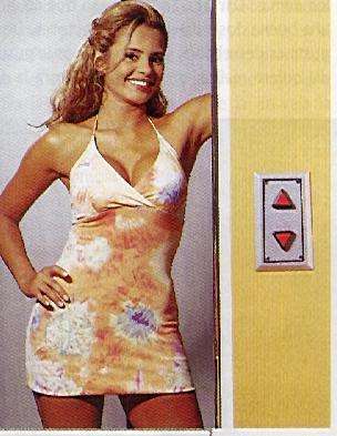 ZitCgbak9 - Stefania Gomez