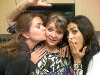 161vikd7 - Sonya Smith