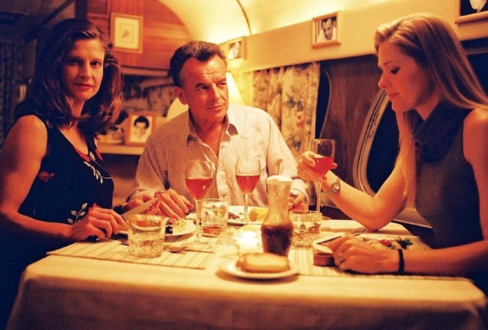 0002099r010166ayc8 - Sonya Smith