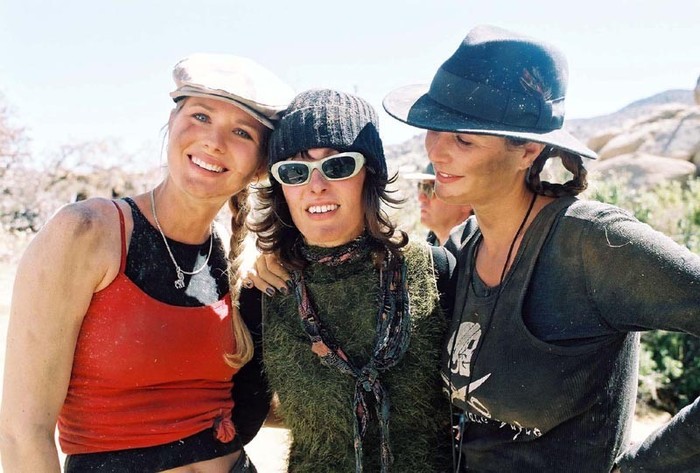 0002109r0104722ui0 - Sonya Smith