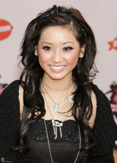 84050_Brenda_Song_46_122_509lo - brenda song