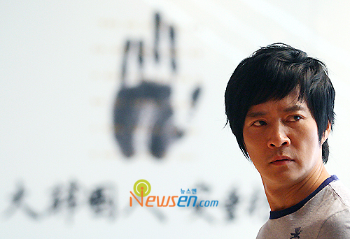 221u - Choi Soo Jong - poze noi