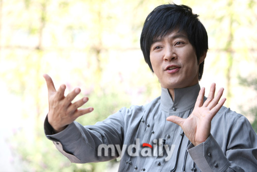 223o - Choi Soo Jong - poze noi