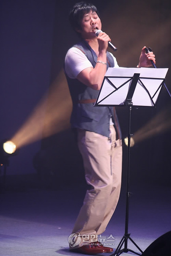 234dzj - Choi Soo Jong - poze noi
