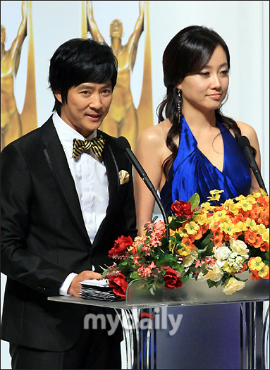 242zlb - Choi Soo Jong - poze noi