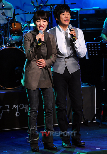 12287800 - Choi Soo Jong - poze noi