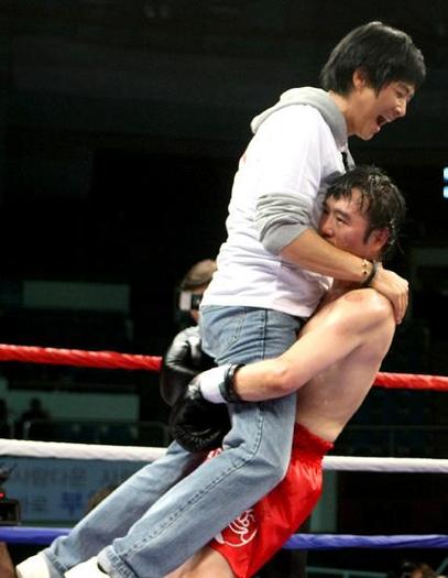 48675587 - Choi Soo Jong - poze noi