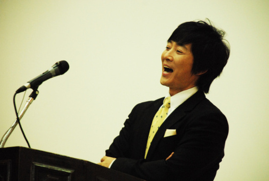89065766 - Choi Soo Jong - poze noi