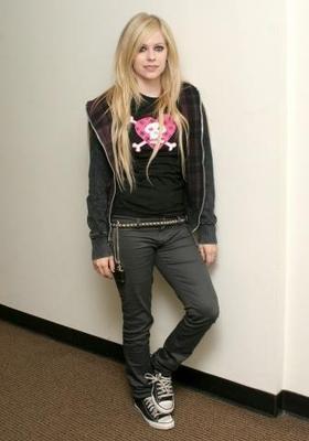 avril-lavigne-423917l-poza - Poze cu Avril Lavigne