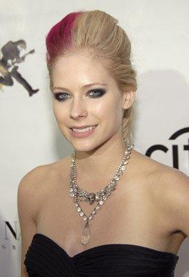 Avril-Lavigne-1222516921 - Poze cu Avril Lavigne