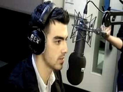 bscap0004 - Joe Jonas - The Headline Song on BBC Radio 1