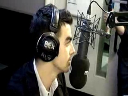 bscap0006 - Joe Jonas - The Headline Song on BBC Radio 1