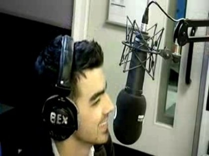 bscap0075 - Joe Jonas - The Headline Song on BBC Radio 1