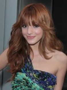 38144803_JIZVNGSOH - bella thorne