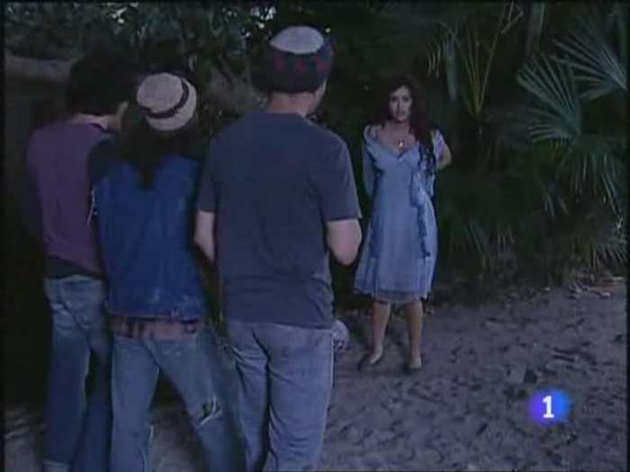 fvhgf4 - Bella calamidades