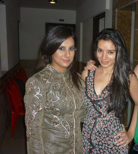 226476_118115038269952_100002143704573_157671_7911322_n - xxSukirti Kandpal-Ridhimaxx
