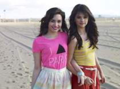 1 - Selly and Demy 3