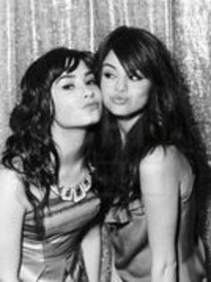1 - Selly and Demy 4
