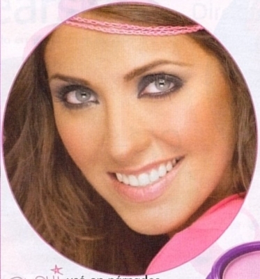 normal_any_avon05 - 1-Anahi Comercial-2007-1