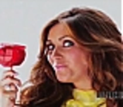 thumb_comercial_univision_0012 - 1-Anahi Comercial 2009-1