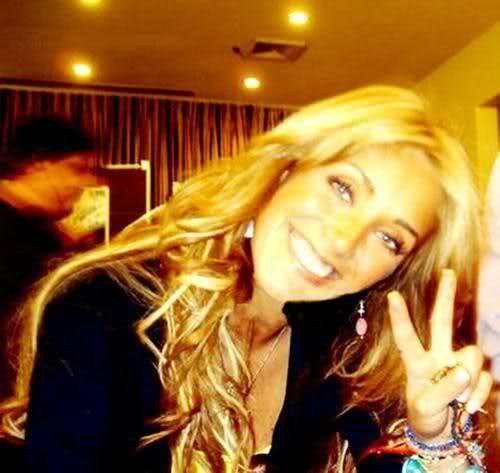 2a9y3pd - Anahi Peace