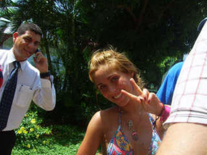 767892071ll2nd9 - Anahi Peace