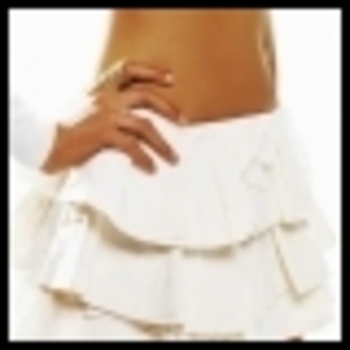 80x80_clothes_0019_gYhOuY-EdjBPfQ4MVhjRQ - moda