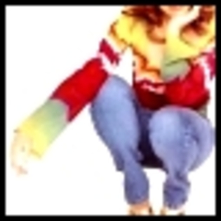 80x80_clothes_0050_MHpuTx-k0w-40KI8WvxEg - moda