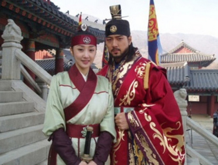 13064053_FWRDUAGZTjumong