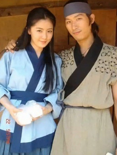 27881098_PUFN JUMONG