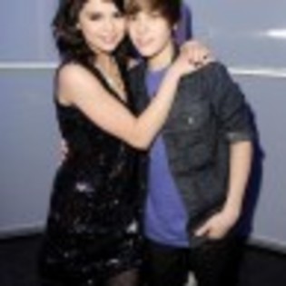 Justin si Selena poza 6 - Poze cu Selena Gomez Si Justin Bieber