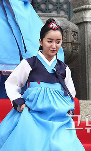 yi san 0586_ZWMNIBILA