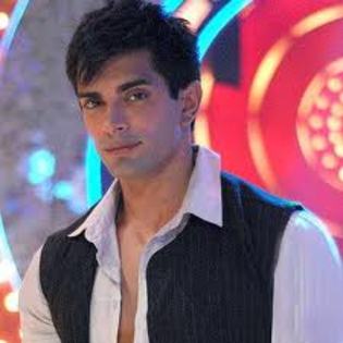 Karan-Grover3 - Karan Singh Grover