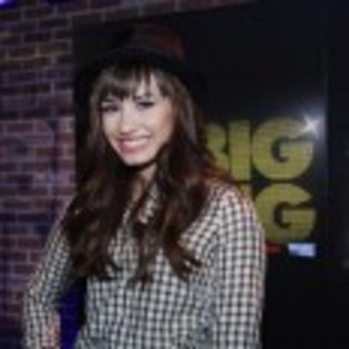 Demi_Lovato_1227561168_1 - demi lovato